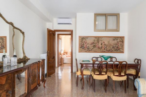 Hortis Apartment, 5 persone, 2 camere, balcone, Metro C e tram per il centro